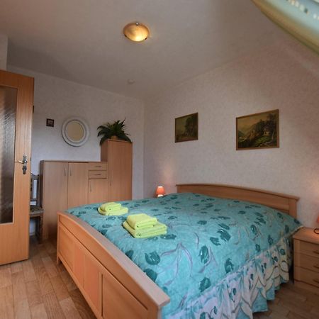 Snug Apartment In Kr Pelin Germany Klein Nienhagen Exterior foto